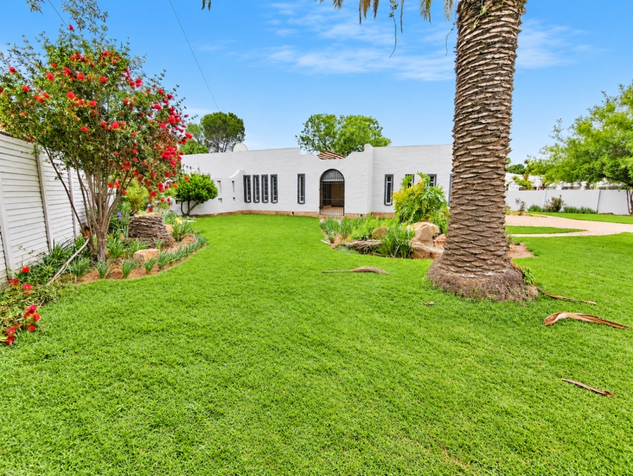 5 Bedroom Property for Sale in Meyerhof Free State